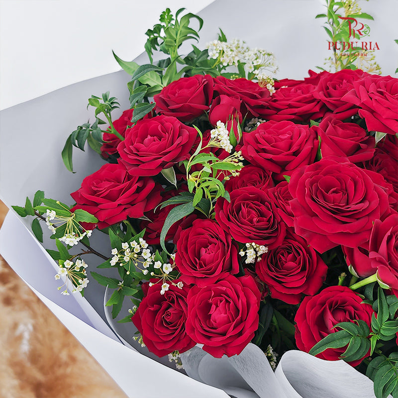 Rose Spray Bouquet - (5-6 Stems)