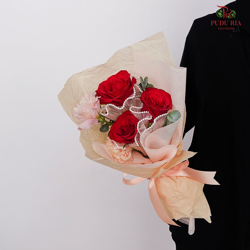 Red Rose Bouquet (3 Stems)