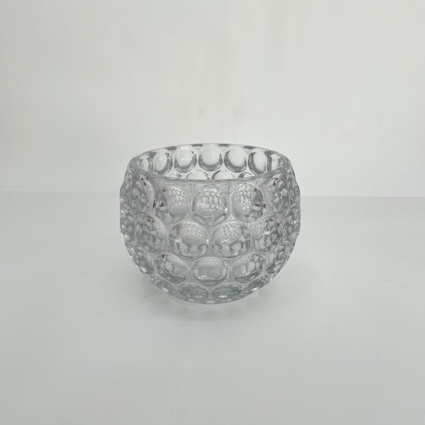 YWH16 Crystal Ball vase