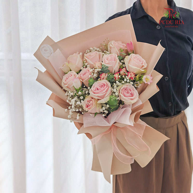 Pink Rose Bouquet (10 Stems)