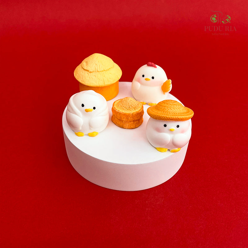 Little Chick Ornaments - 5 Pieces