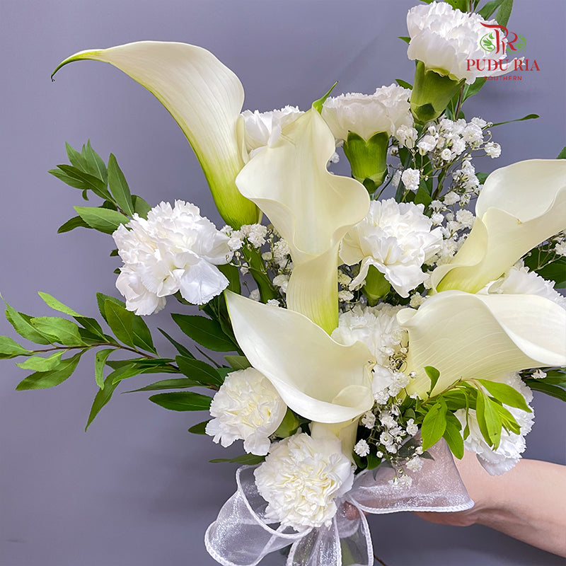 Calla Lily Wedding Bouquet (5 Stems)
