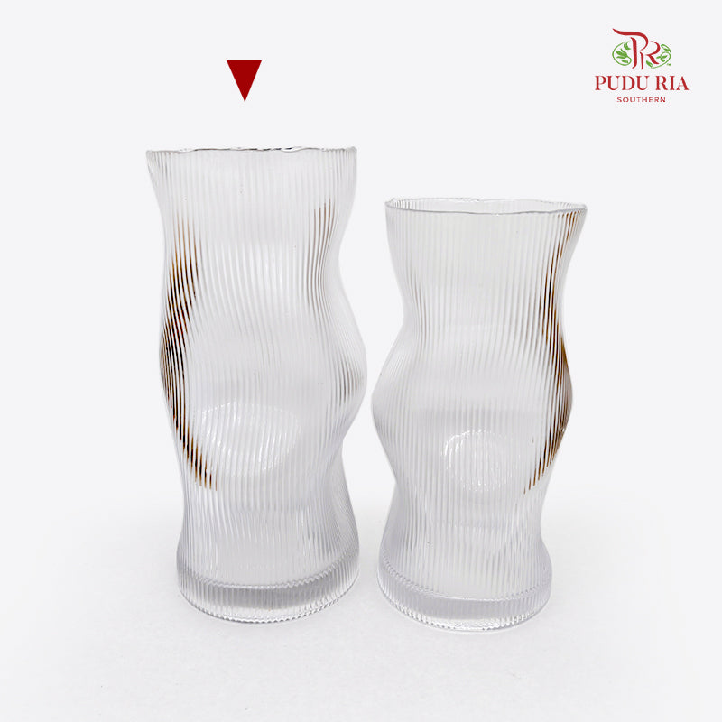Curved Fluted Vase - Frosted