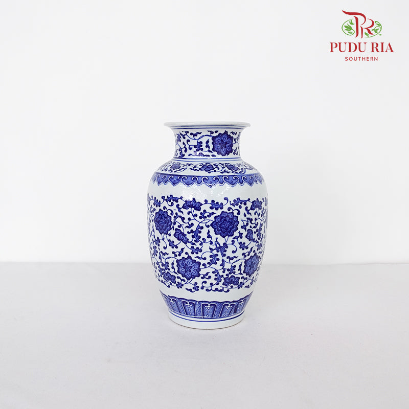 A38 Ceramic Antique Qing Hua Vase