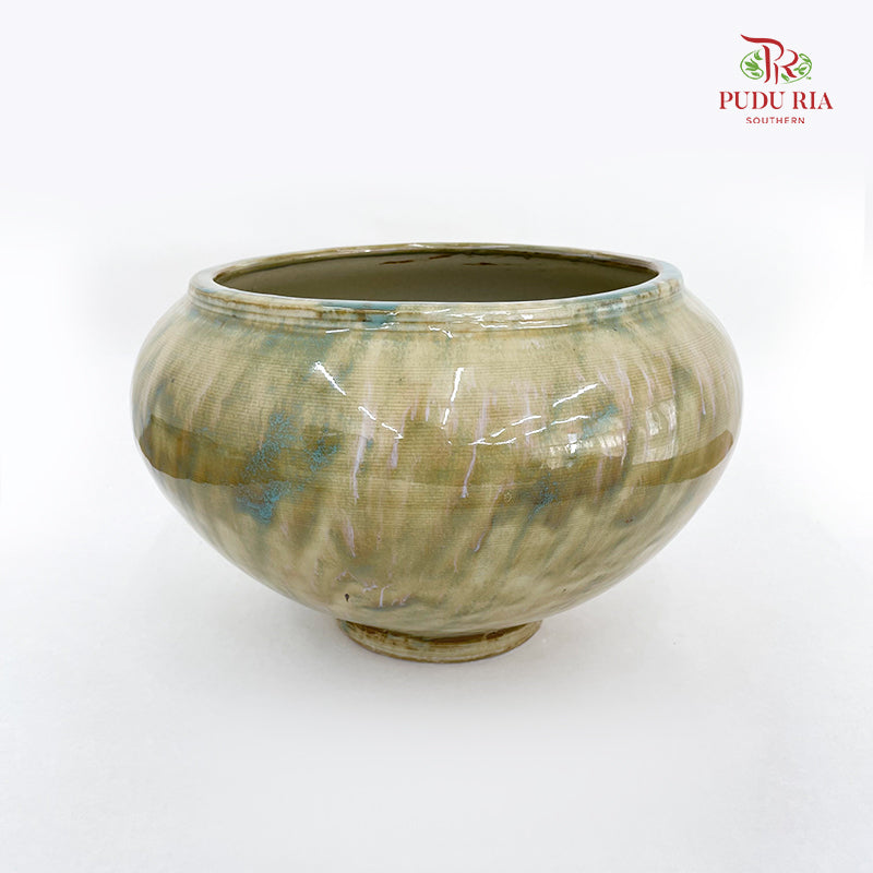 HY-24506 Vase