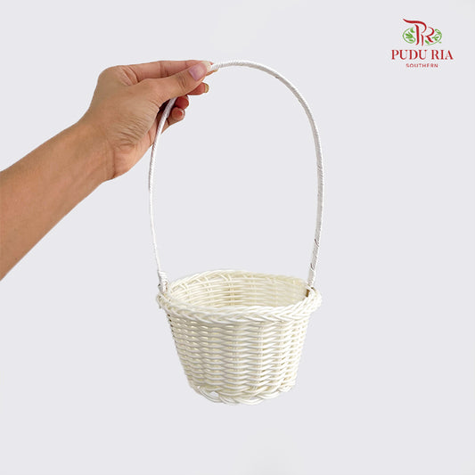 TG5 White Basket