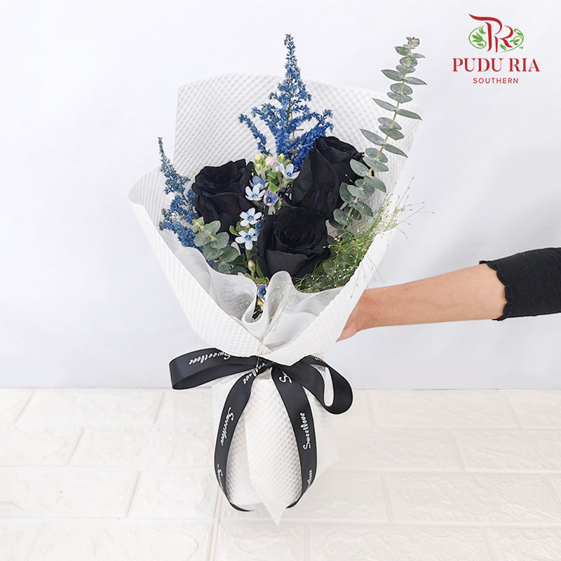 Mondial Rose Bouquet (3 Stems)