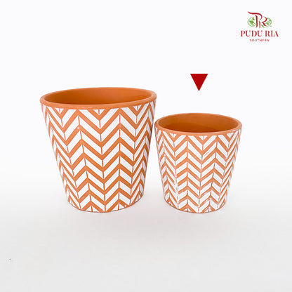 Ver Chevron Terracotta Pot
