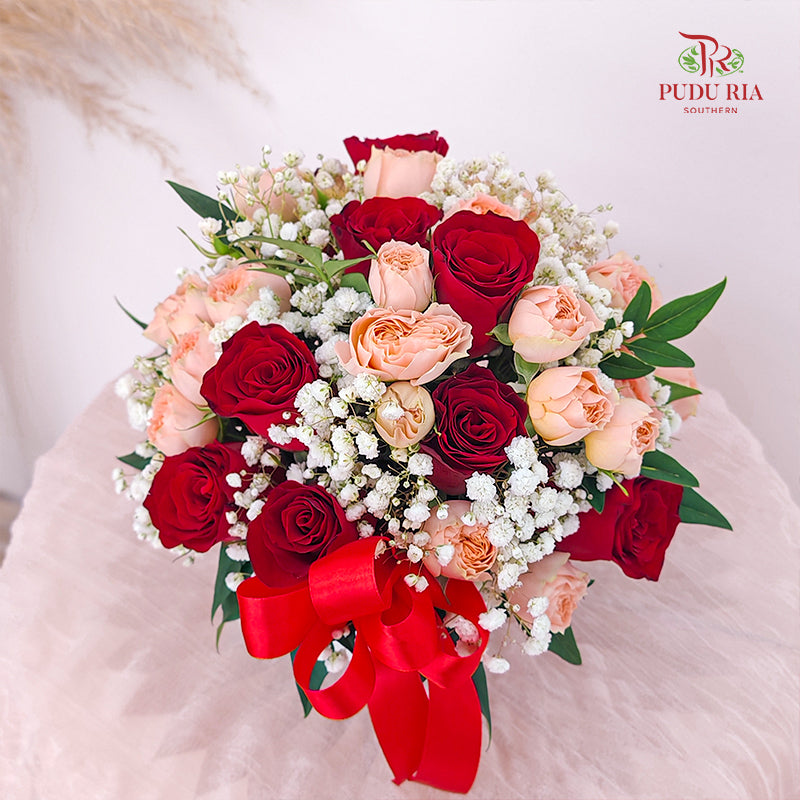 Rose Arrangement (Included Vase)