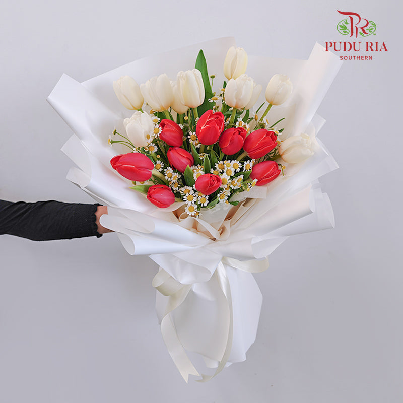 Tulip Bouquet (20 Stems)