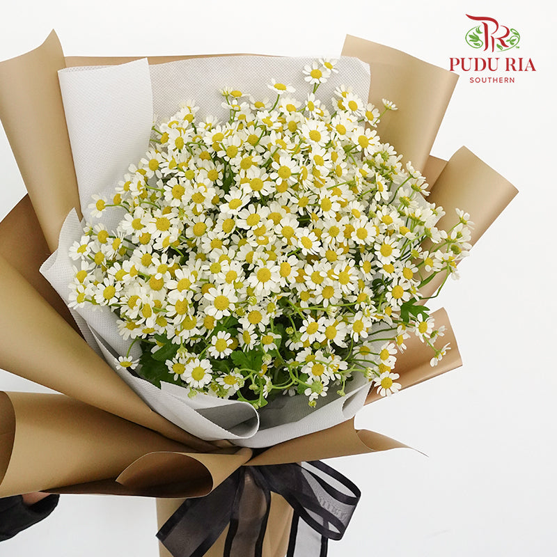 Matricaria Bouquet - Pudu Ria Florist Southern