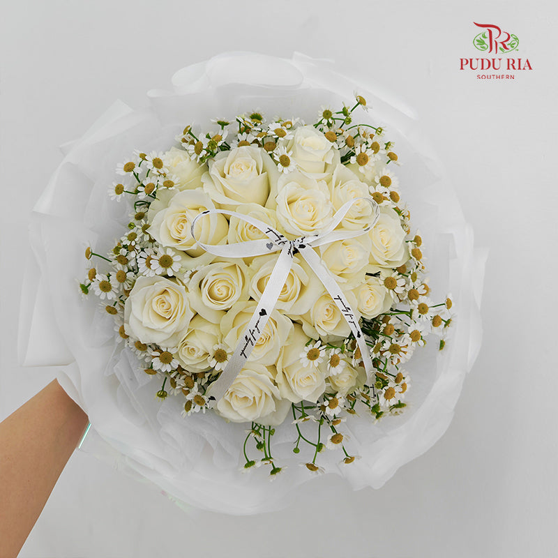 White Rose Bouquet (20 Stems)