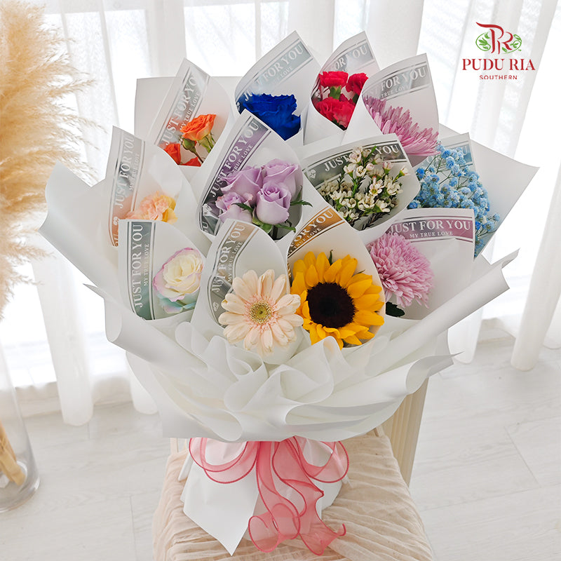 Random Flower Bouquet (12 Stems)
