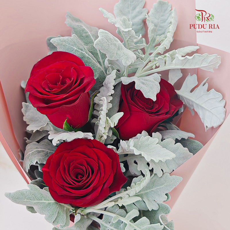 Red Rose Bouquet (3 Stems)