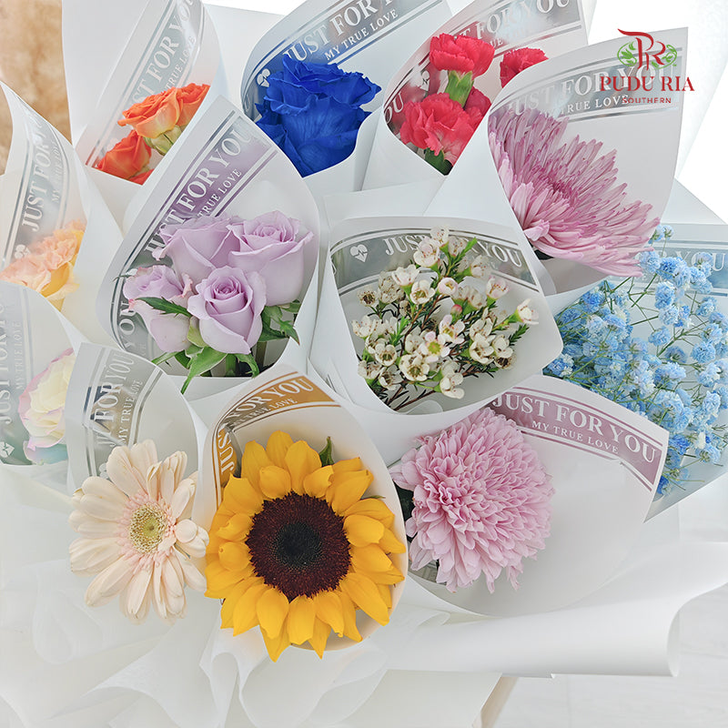 Random Flower Bouquet (12 Stems)
