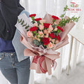 Carnation Bouquet (10 Stems)