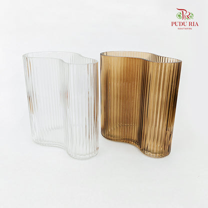 Nordic Wavy Glass Vase (S)