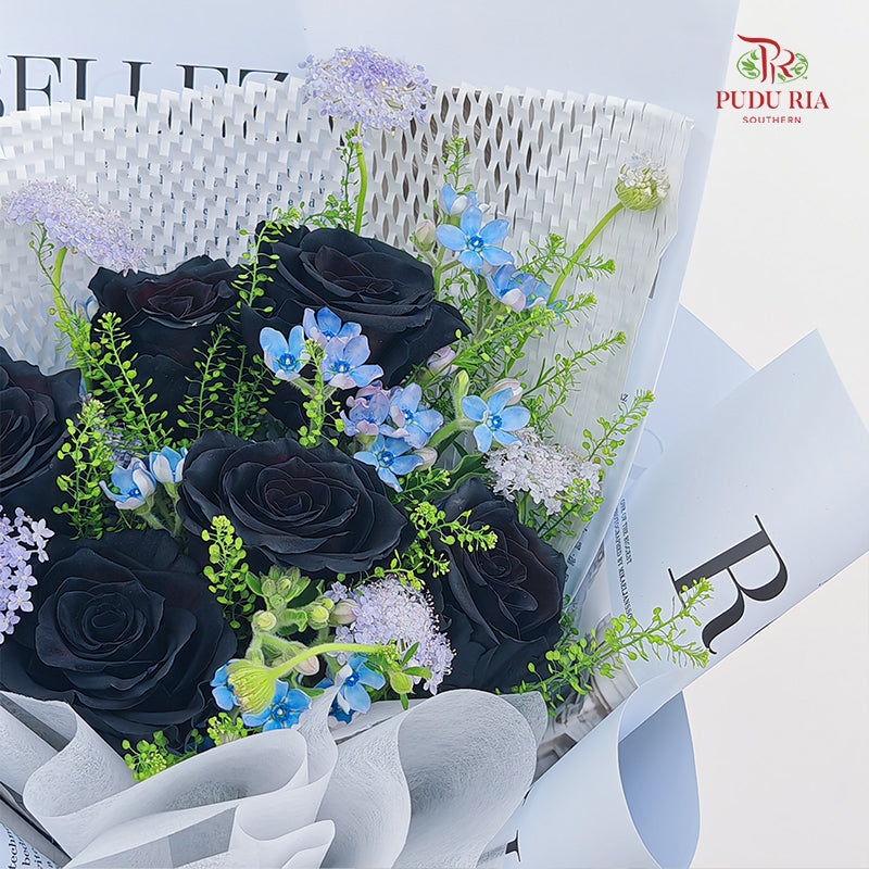 Mondial Rose Bouquet (6 Stems)