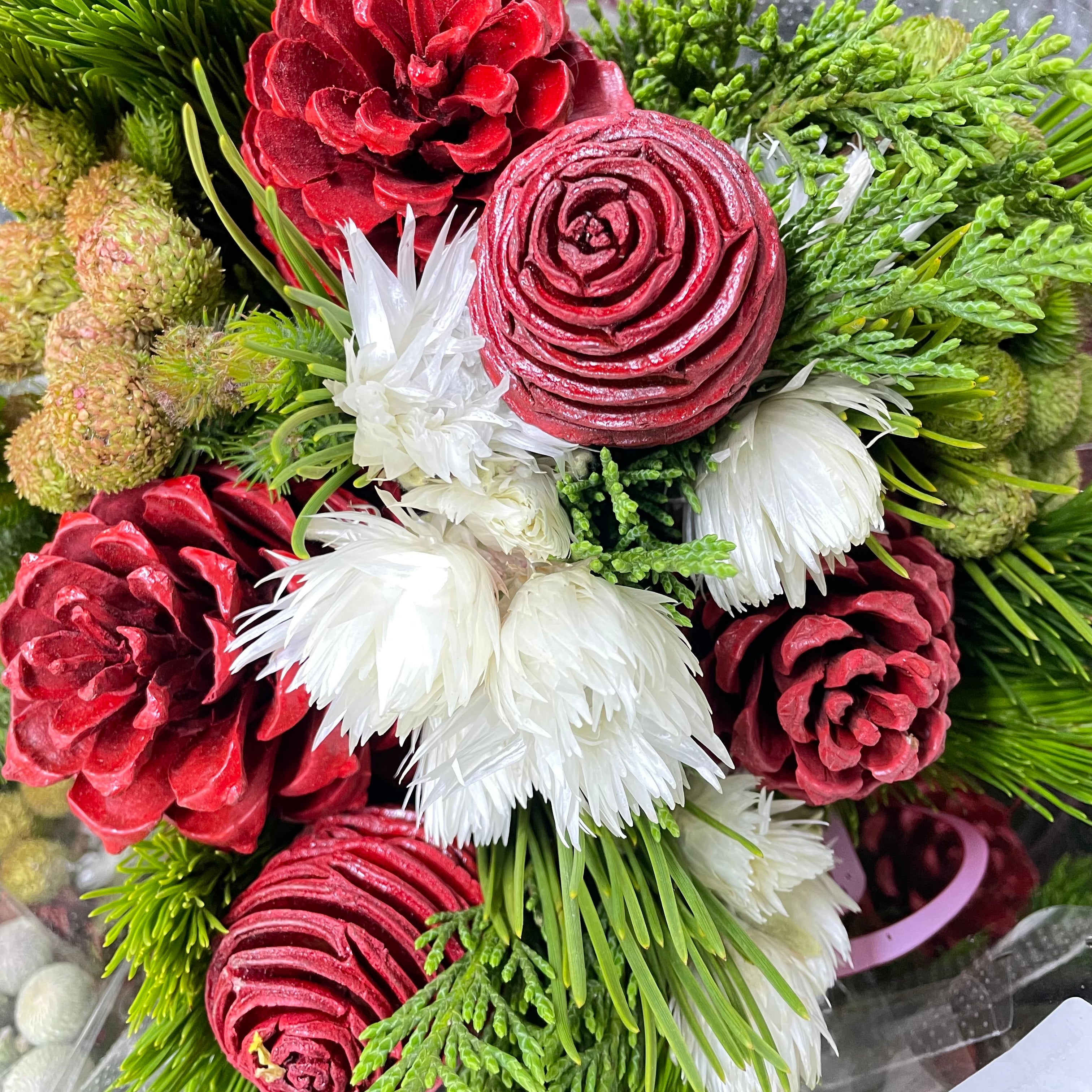 Safari Christmas Bouquet - (Per Bundle)