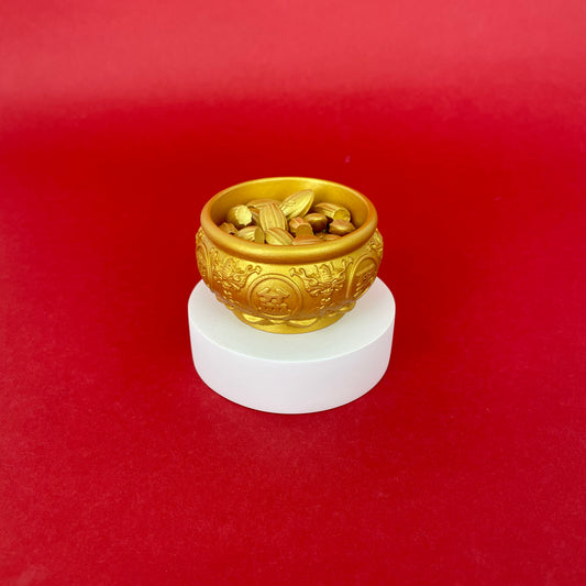Treasure Bowl With Gold Kuaci