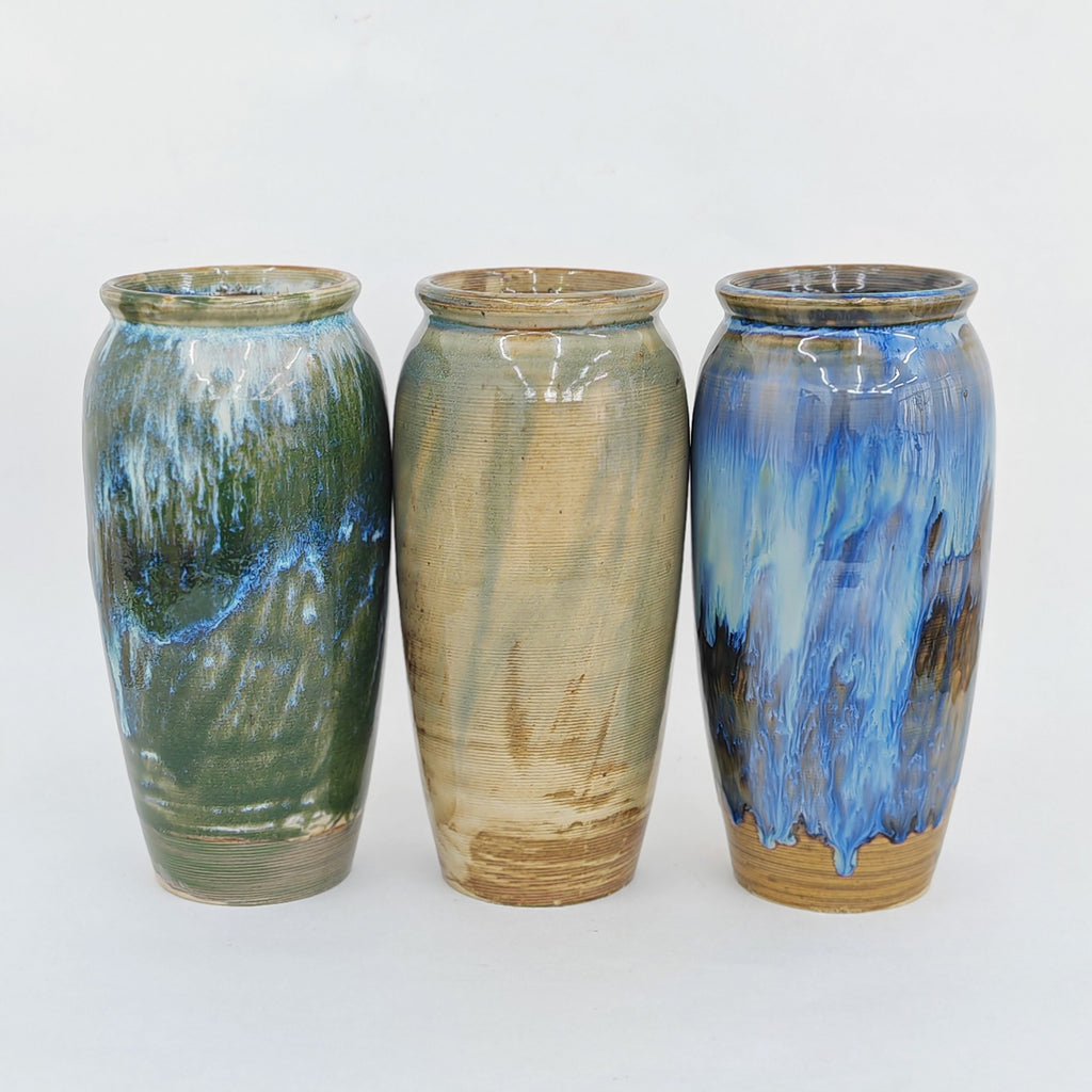 HY-H25 Vase