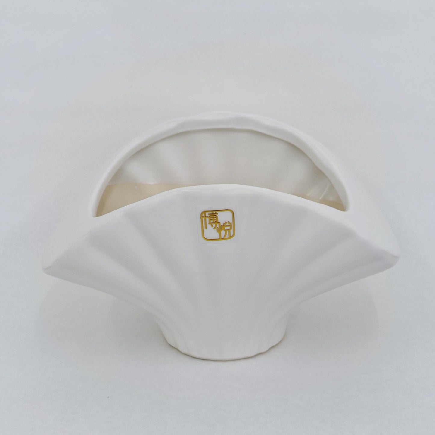 BY5026 Pot (T) - White