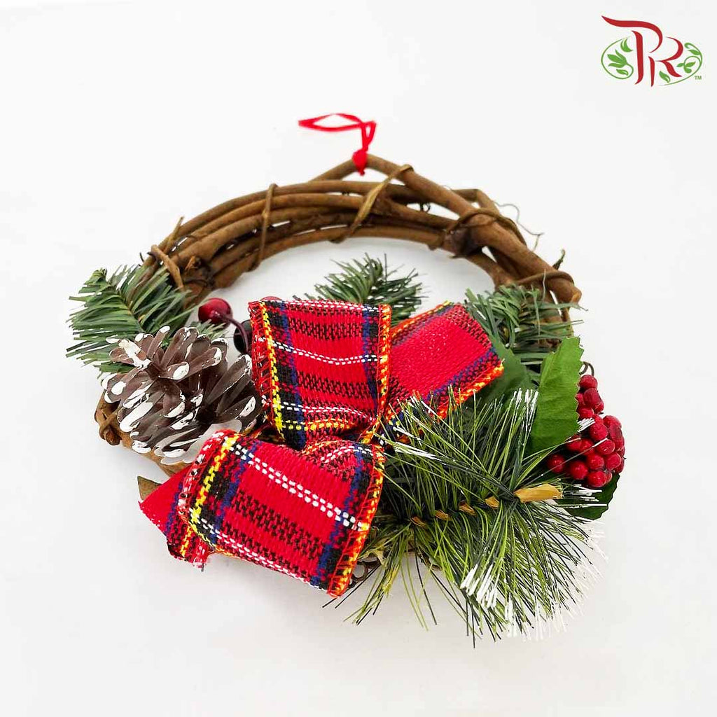 Natural Christmas Wreath - Pudu Ria Florist Southern