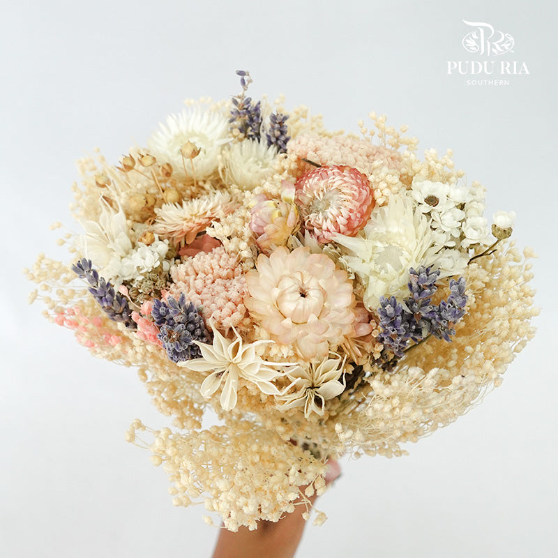 Dry Bouquet Light Pink - Pudu Ria Florist Southern